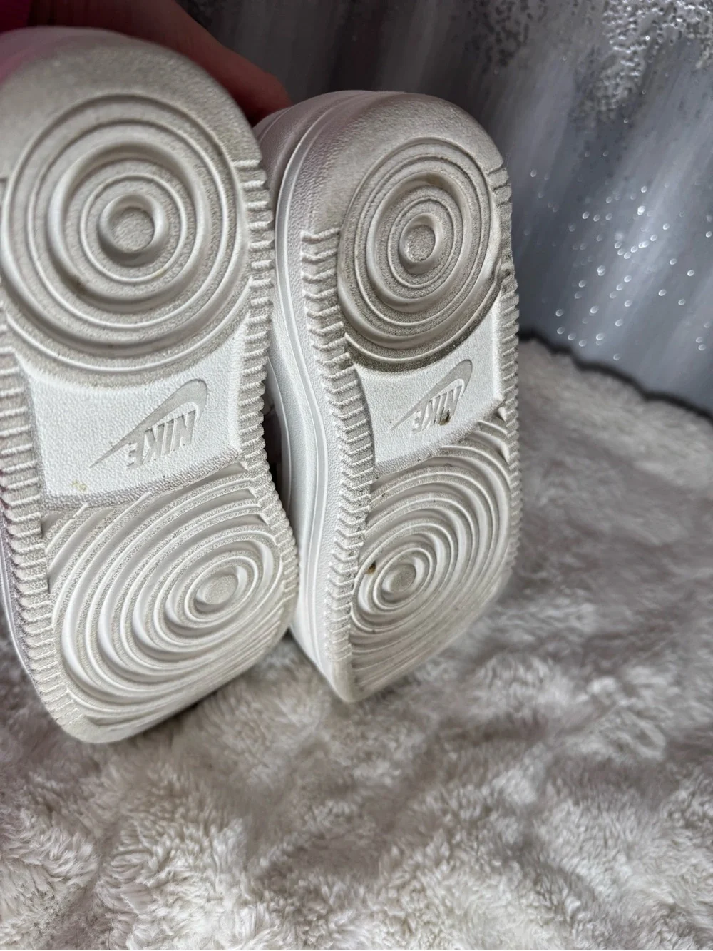 Nike Women’s Icon Classic Sandals in Platinum Violet - Picture 7 of 8